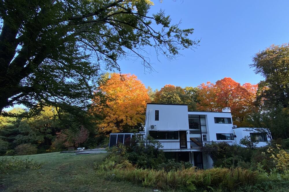 Photo of Outdoor in Bedford
