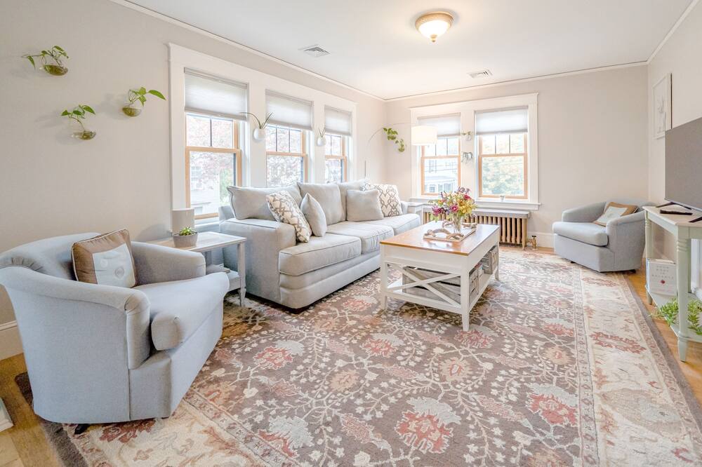 Photo of Livingroom in Kittery