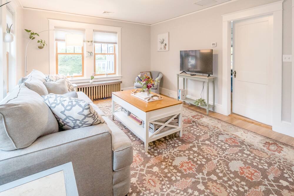 Photo of Livingroom in Kittery