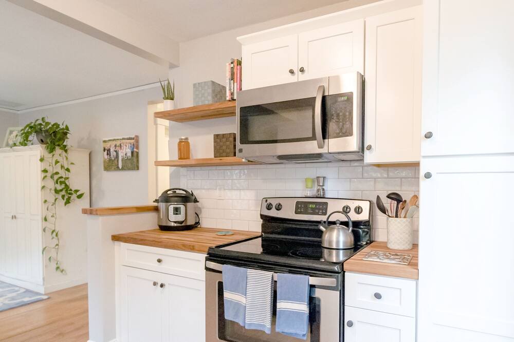 Photo of Kitchen in Kittery