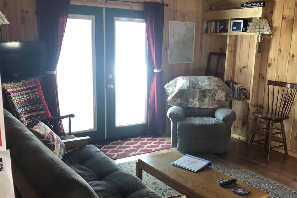 Photo of Livingroom in Wentworth