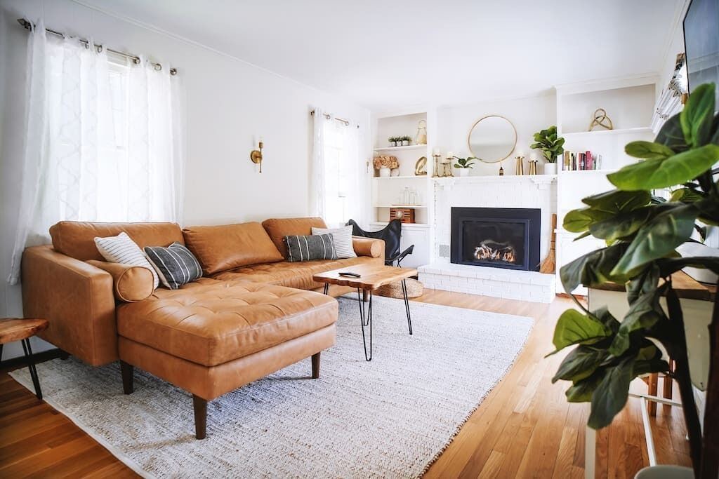 Photo of Livingroom in Weston