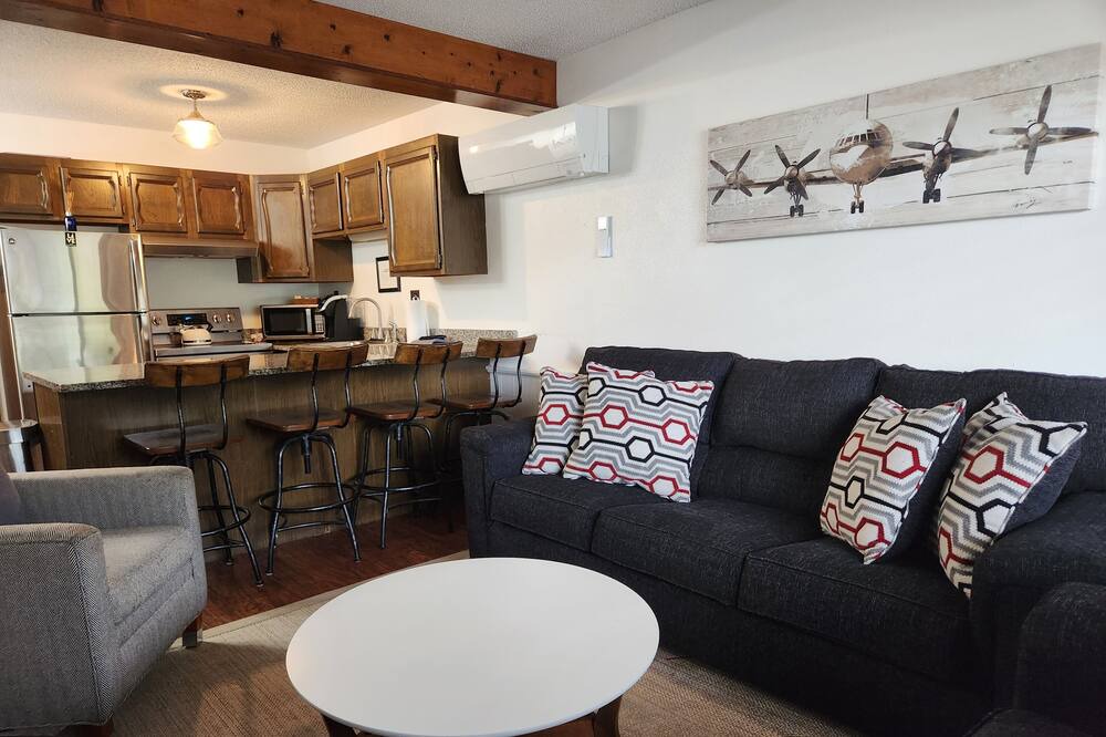 Photo of Livingroom in Bartlett