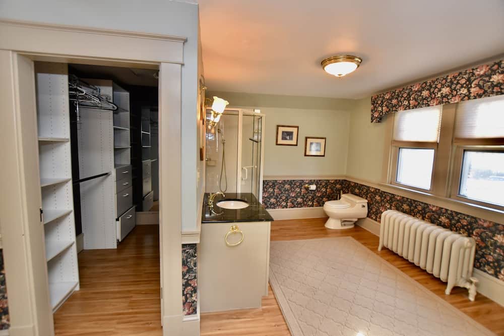 Photo of Bathroom in East Haven  Rutland County