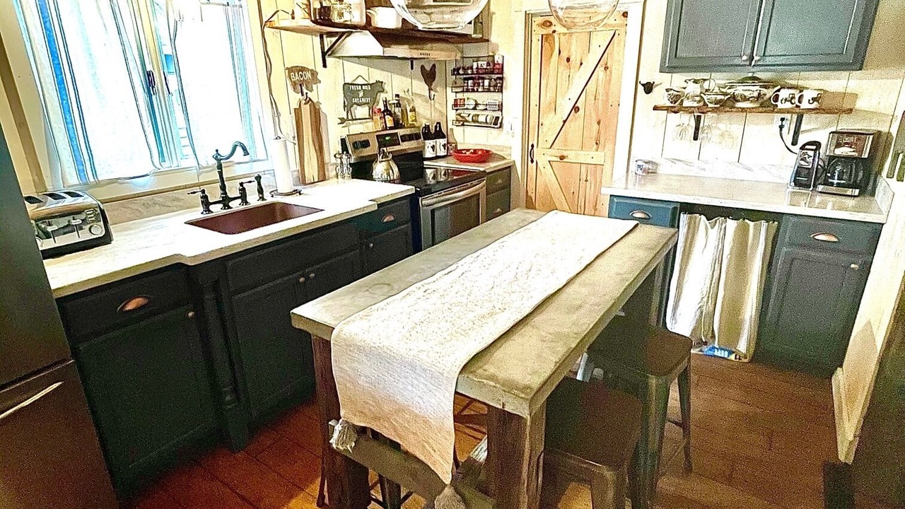 Photo of Kitchen in Winchester