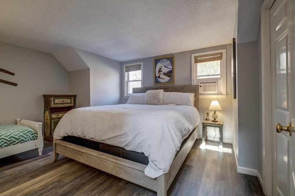 Photo of Bedroom in North Conway