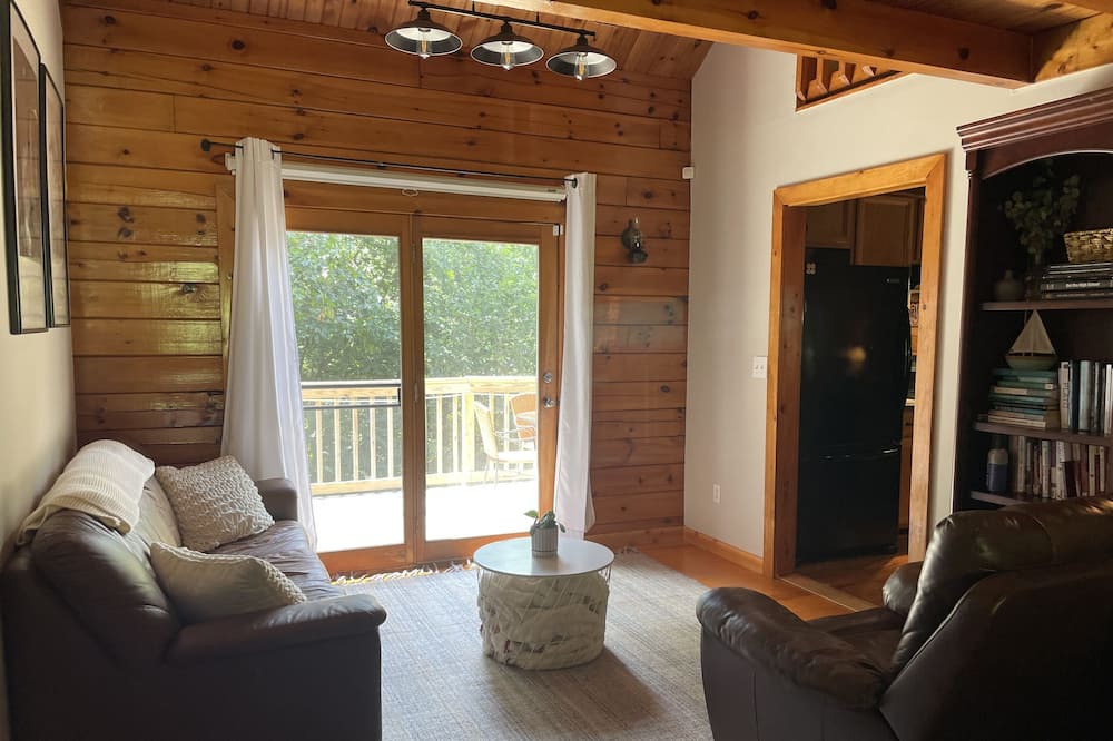 Photo of Livingroom in Kabletown