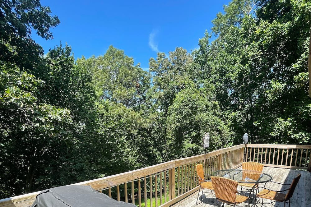 Photo of Patio Balcony in Kabletown