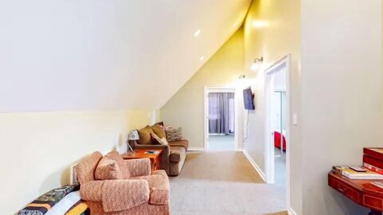 Photo of Livingroom in Cobleskill