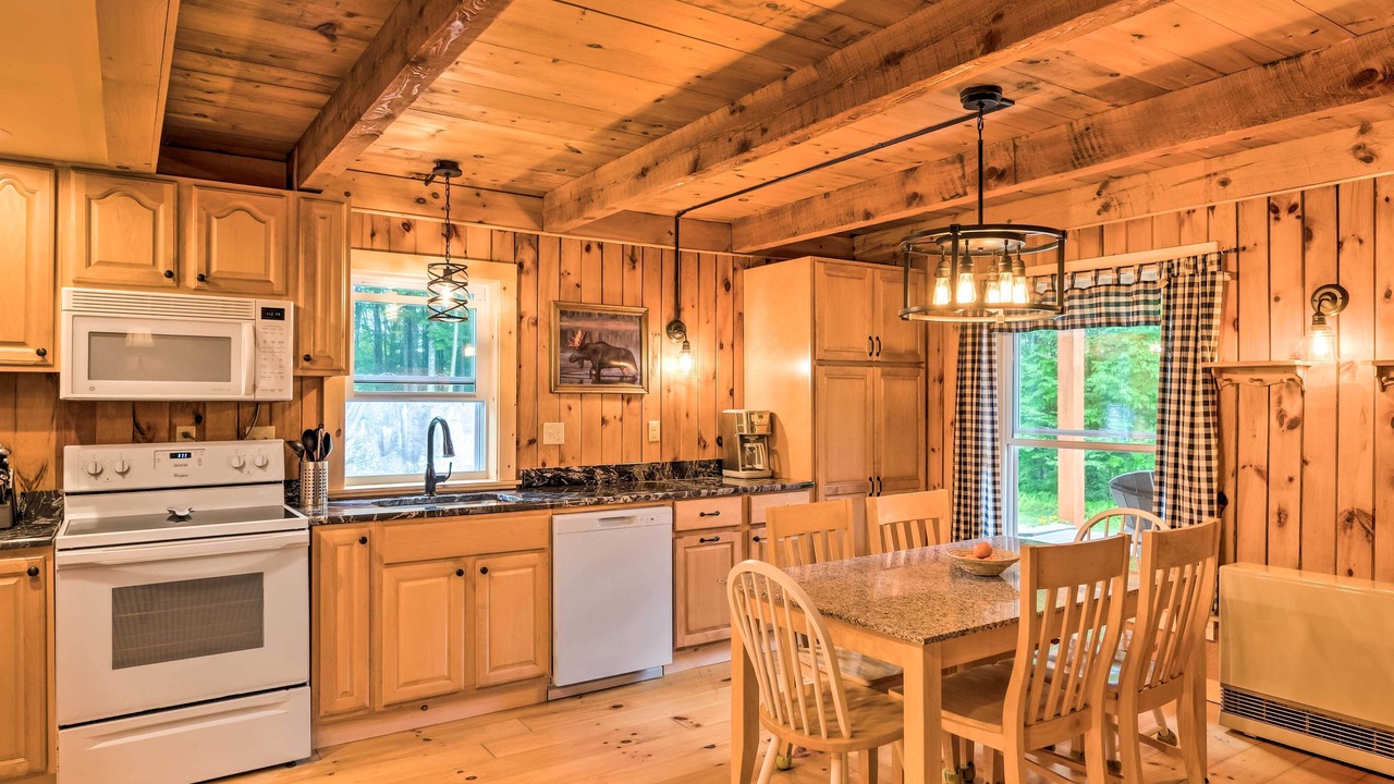 Photo of Kitchen in Victory