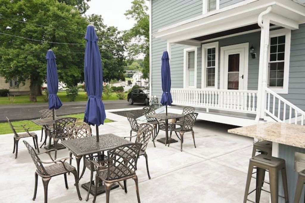 Photo of Outdoor in Moorefield