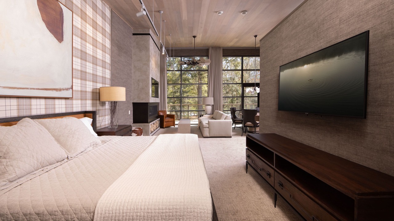 Photo of Bedroom in Town of Highland