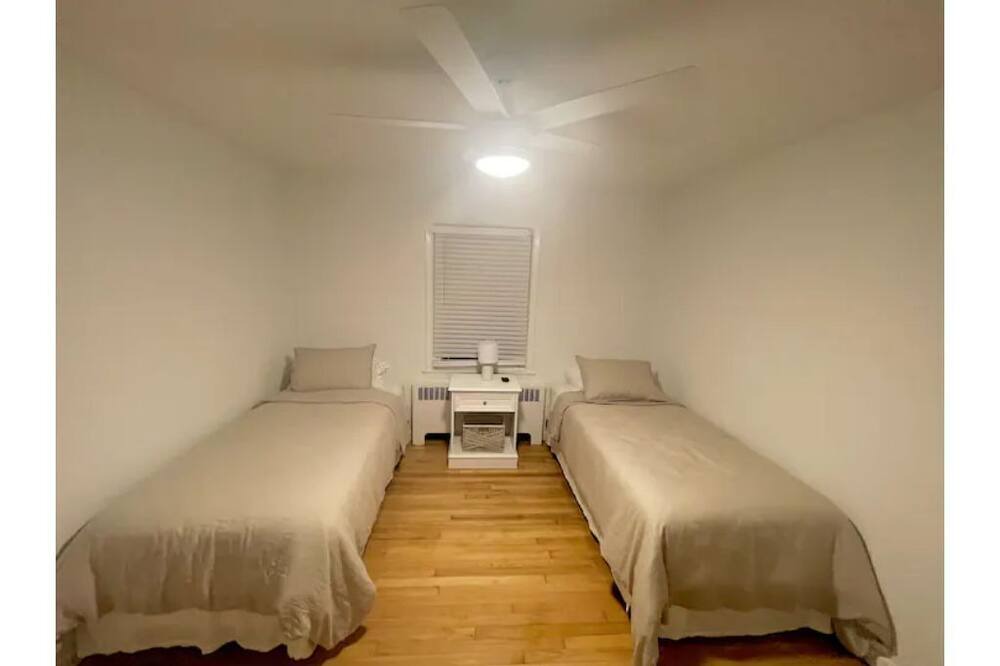 Photo of Bedroom in Jamesport