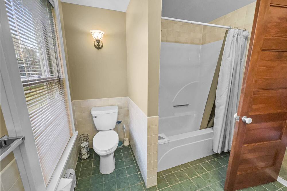 Photo of Bathroom in East Haven  Rutland County