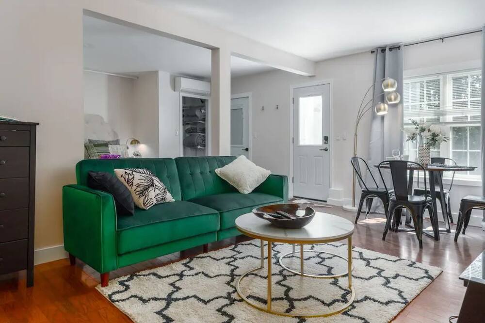 Photo of Livingroom in Derry