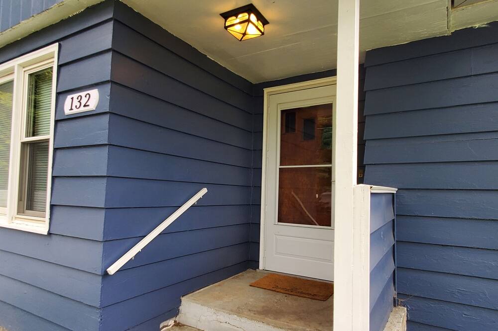 Photo of Outdoor in West End
