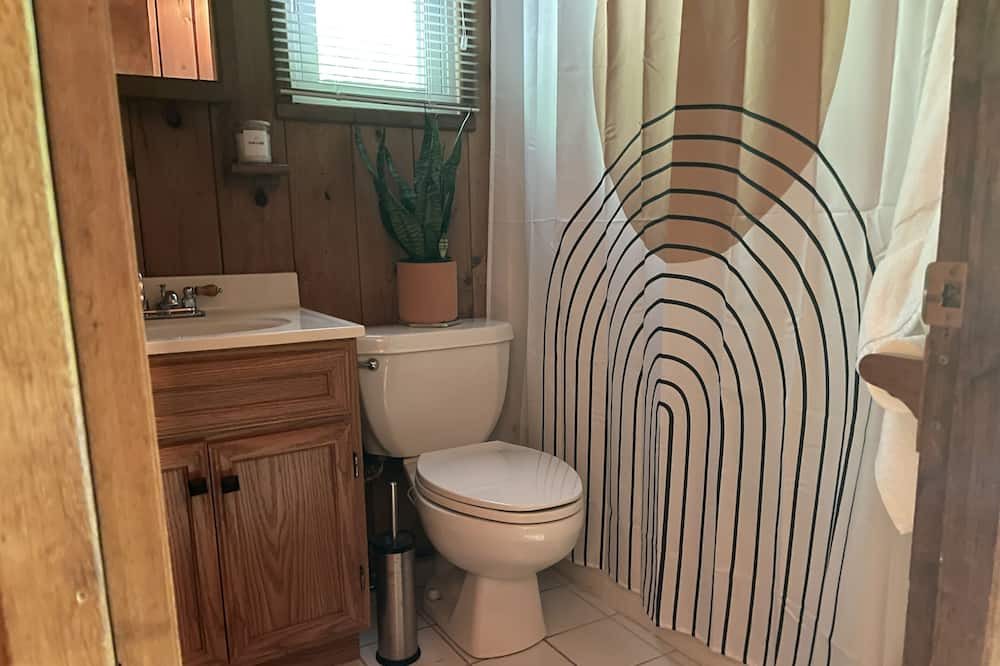 Photo of Bathroom in Parksville