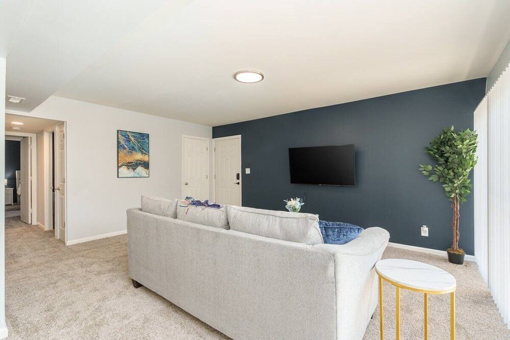 Photo of Livingroom in Towson
