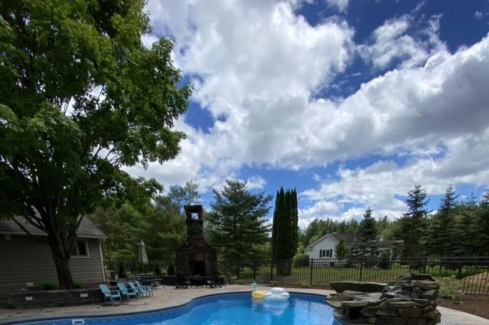 Photo of Outdoor in Queensbury