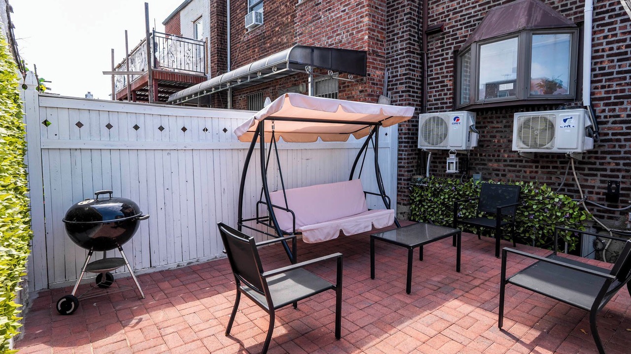 Photo of Outdoor in Queens