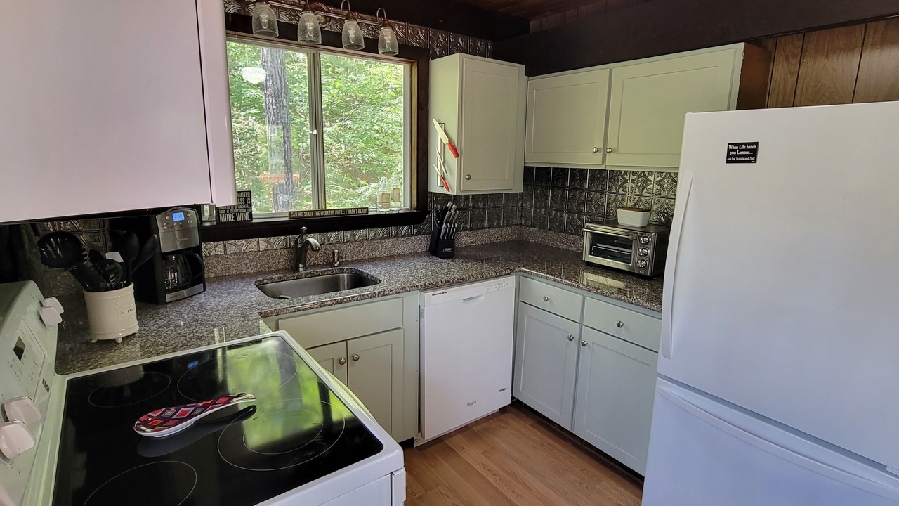 Photo of Kitchen in Eidelweiss Village
