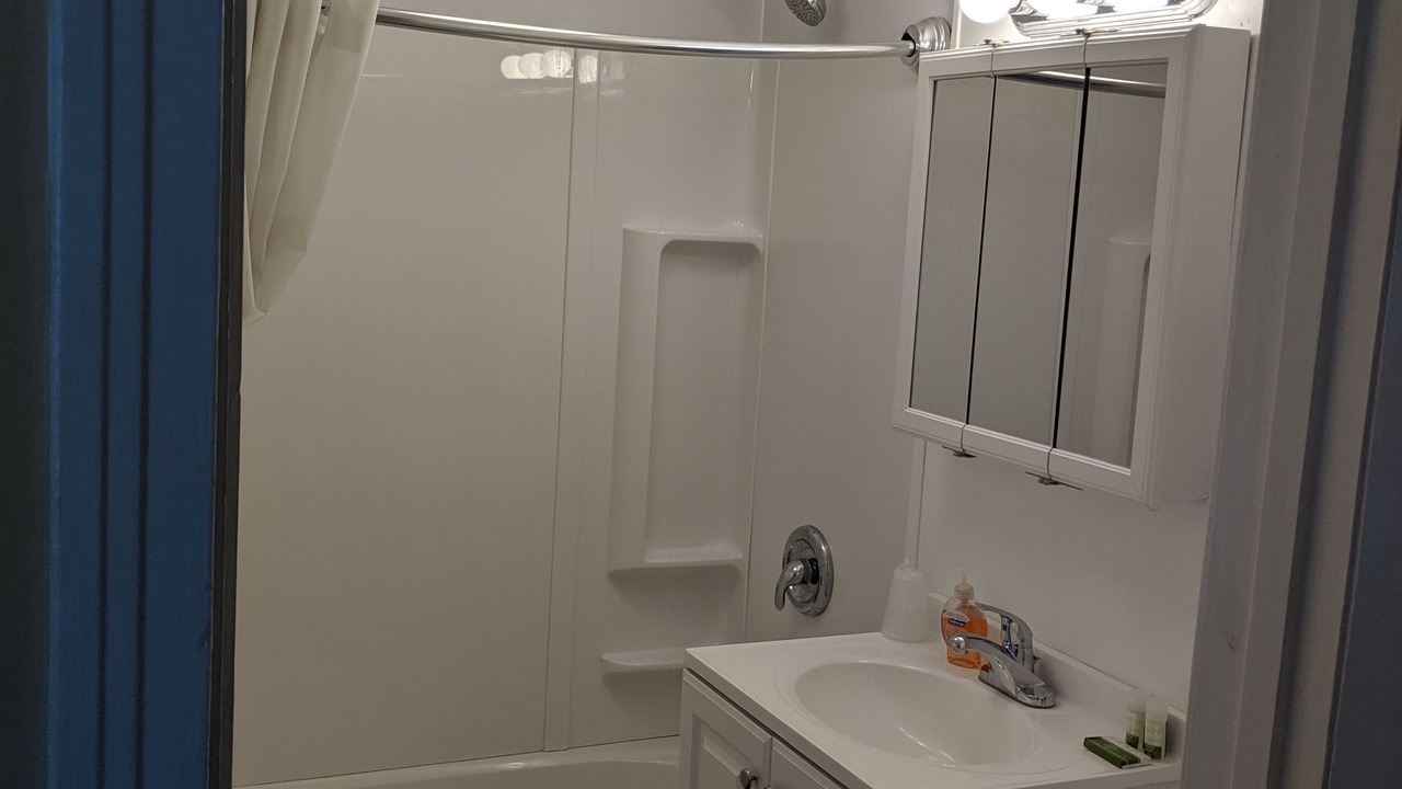 Photo of Bathroom in Clarence