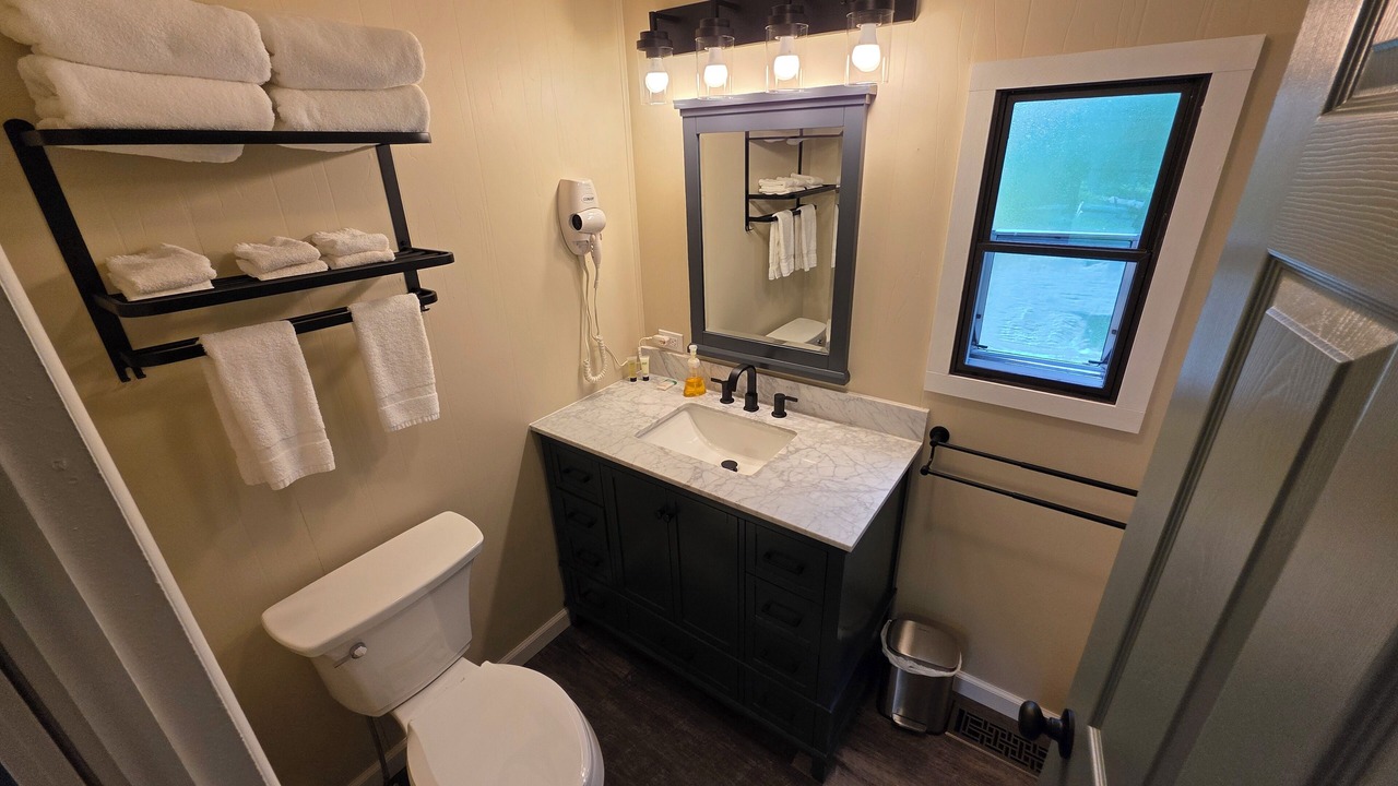 Photo of Bathroom in Abbot