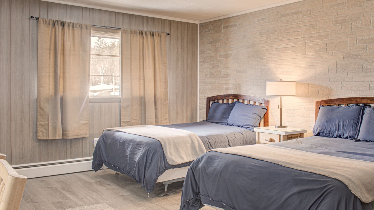 Photo of Bedroom in North Creek