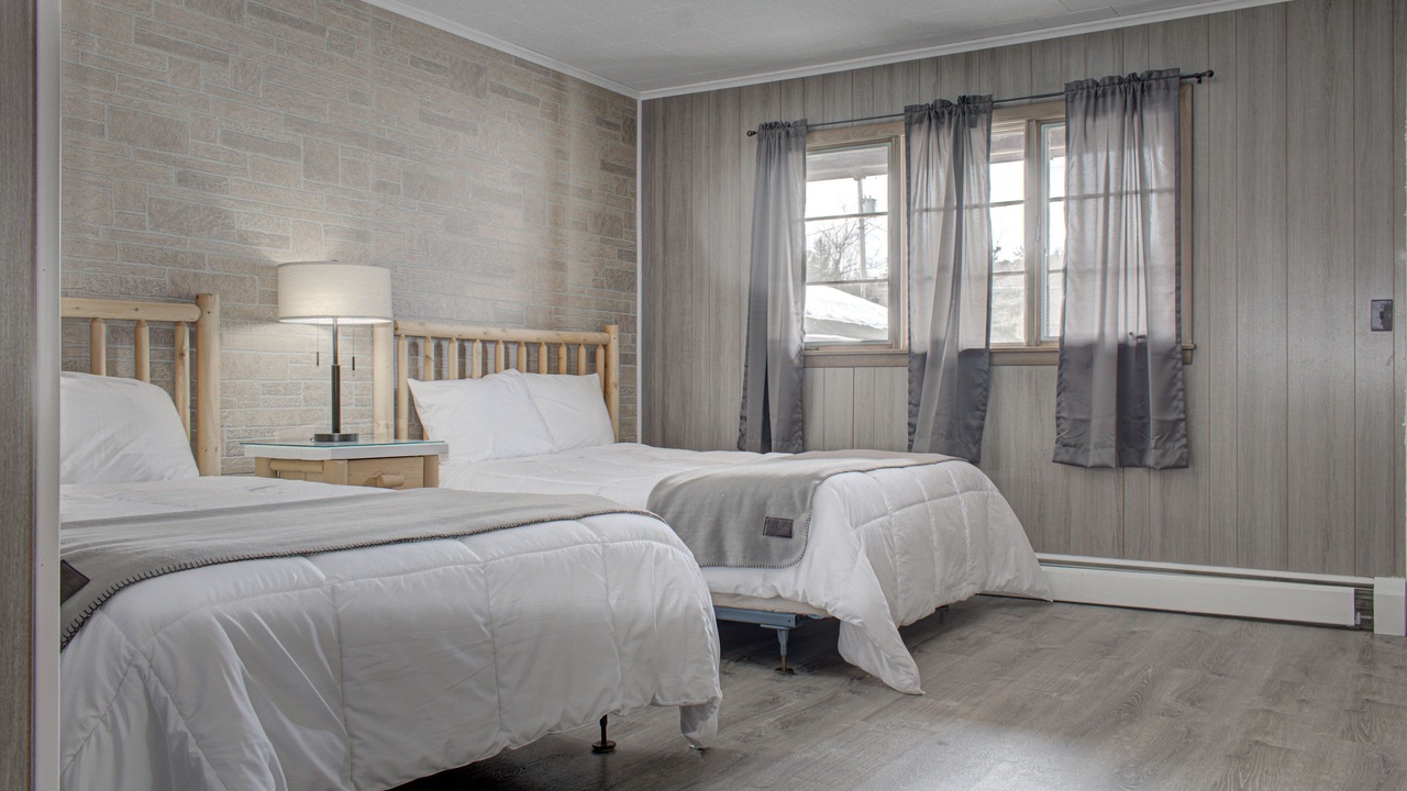Photo of Bedroom in North Creek