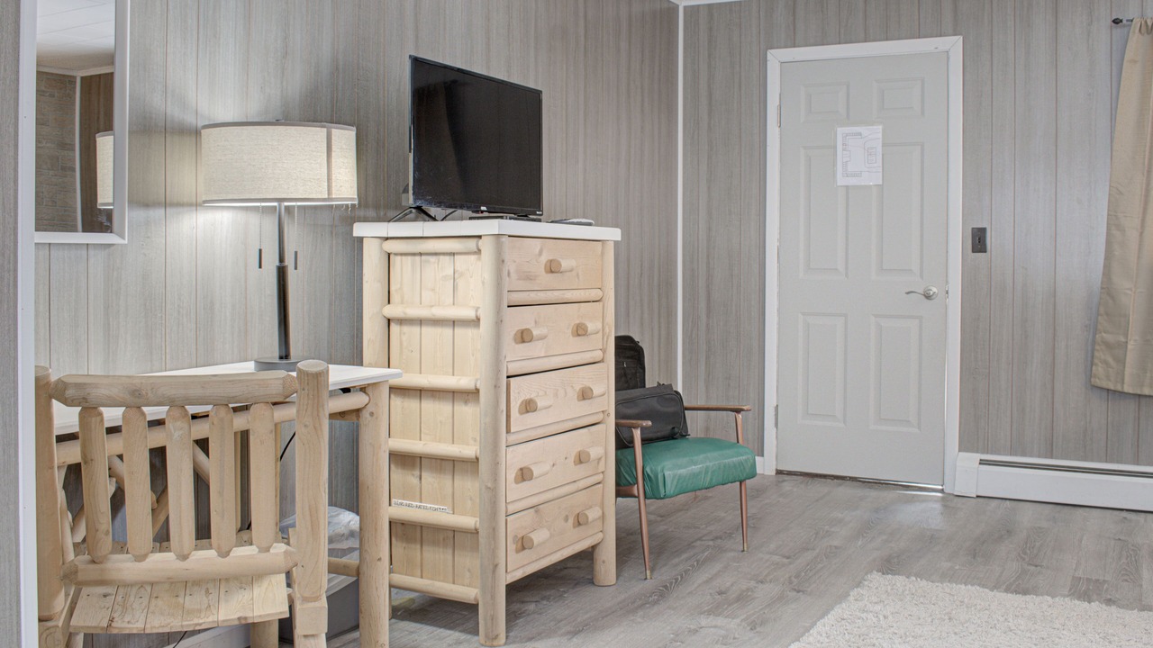 Photo of Bedroom in North Creek