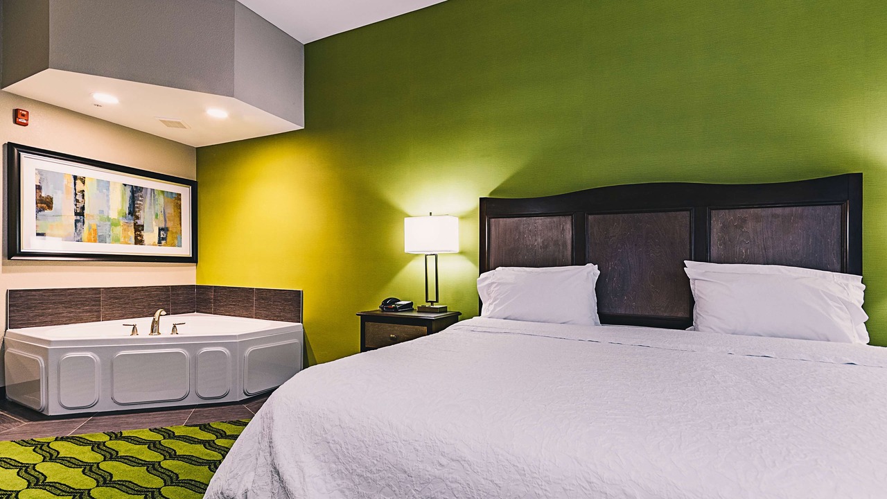 Photo of Bedroom in Niagara Falls