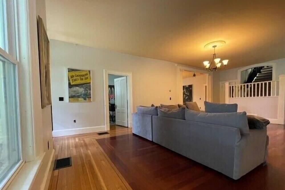 Photo of Livingroom in Hinesburg
