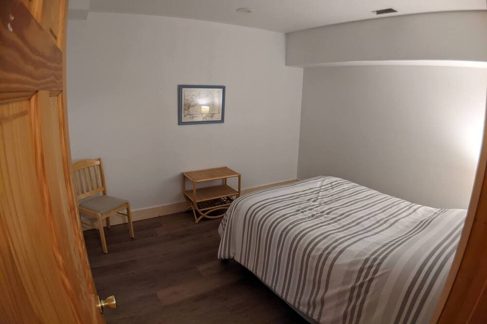 Photo of Bedroom in Harman