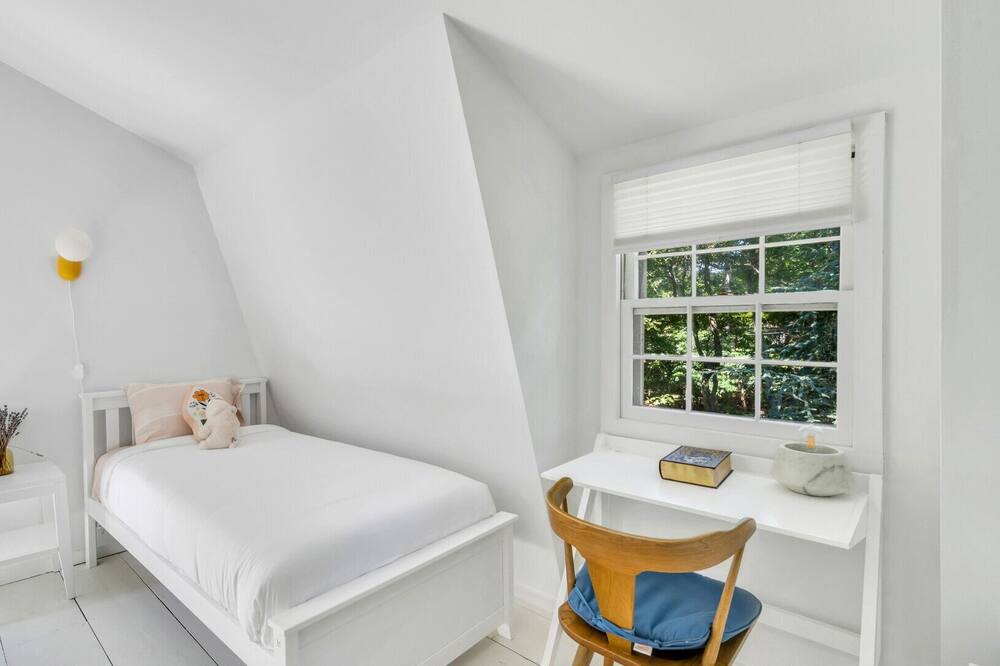 Photo of Bedroom in Clearwater Beach
