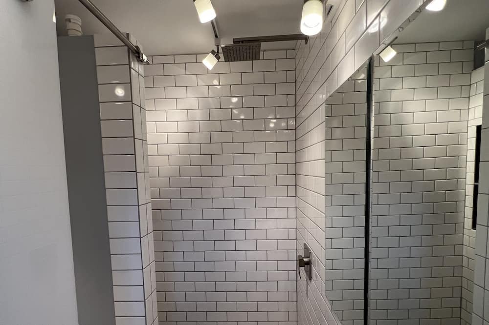 Photo of Bathroom in Singers Glen