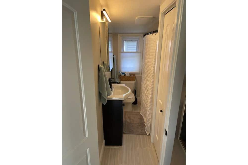 Photo of Bedroom in Town of Richmond