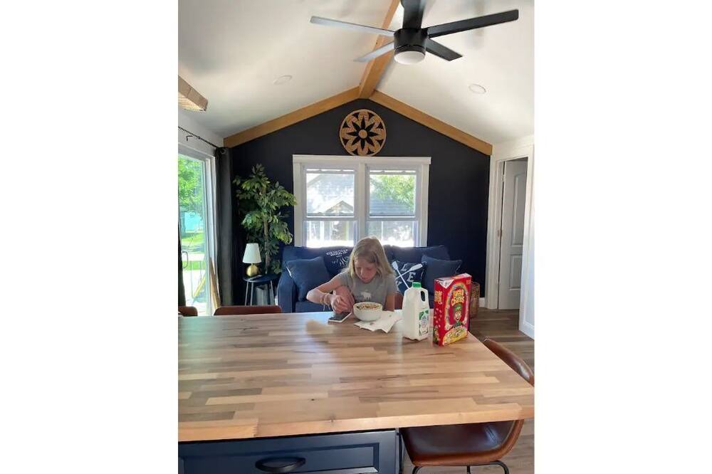 Photo of Bedroom in Town of Richmond