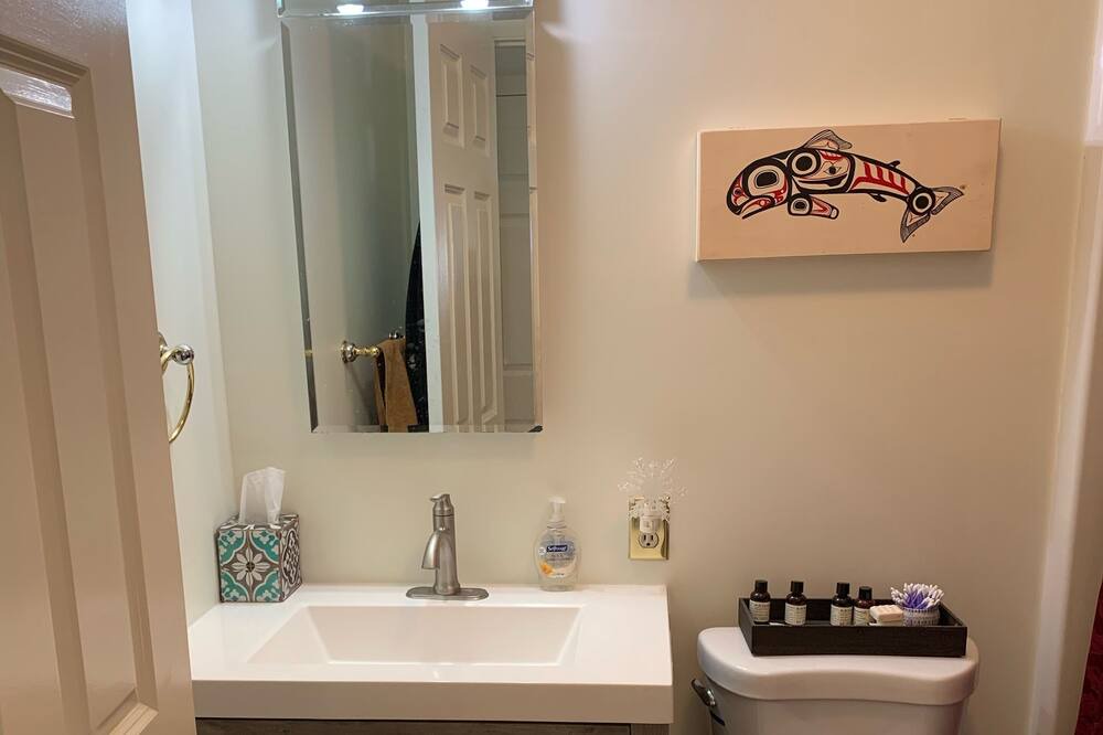 Photo of Bathroom in West Hartford
