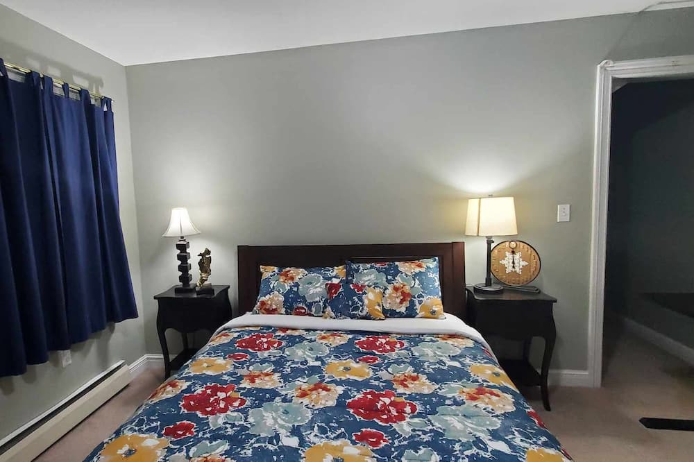Photo of Bedroom in Queensbury
