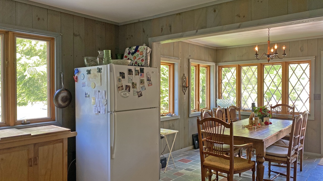 Photo of Kitchen in Huletts Landing