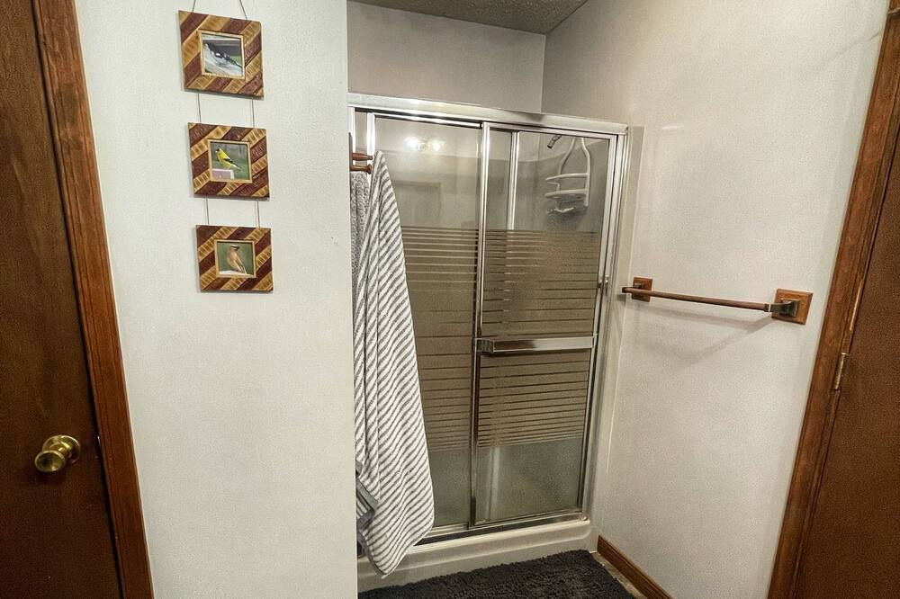 Photo of Bedroom in Harman