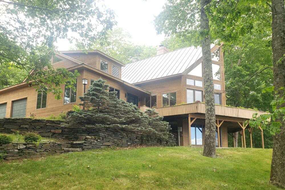 Photo of Others in West Hartford