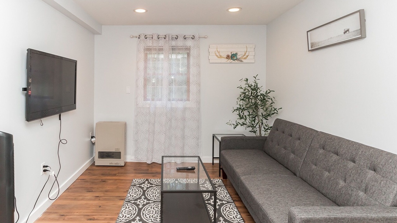 Photo of Bedroom in Campton