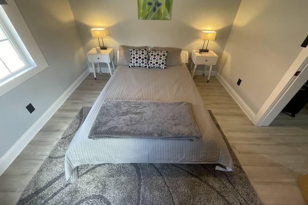 Photo of Bedroom in Bassett