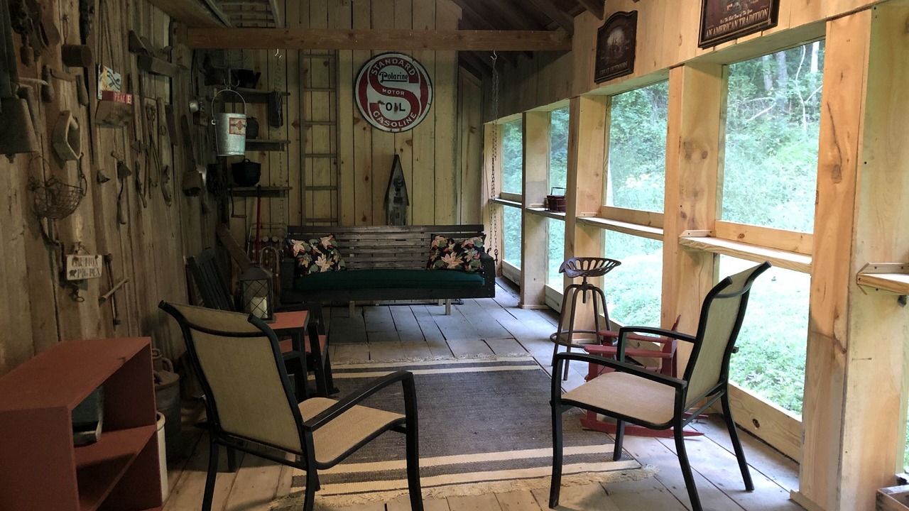 Photo of Livingroom in Spring Hill