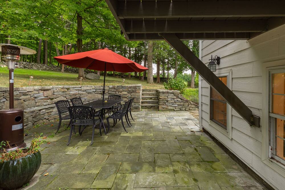 Photo of Patio Balcony in Hyde Park