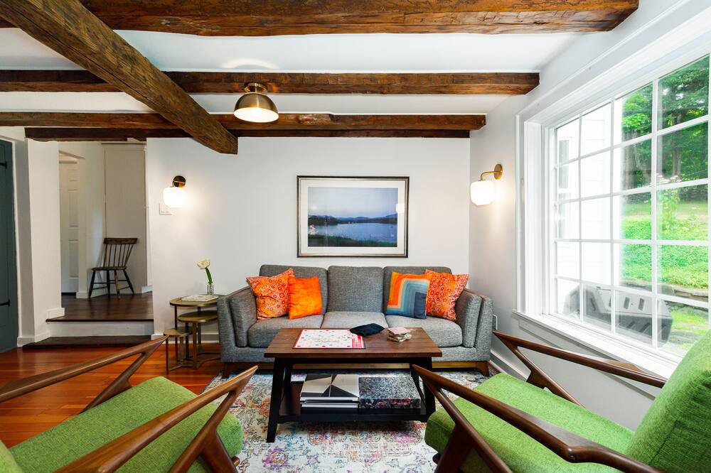 Photo of Livingroom in Hyde Park