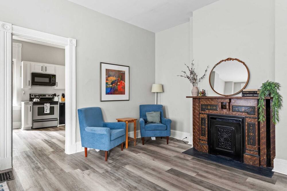 Photo of Livingroom in Corryville
