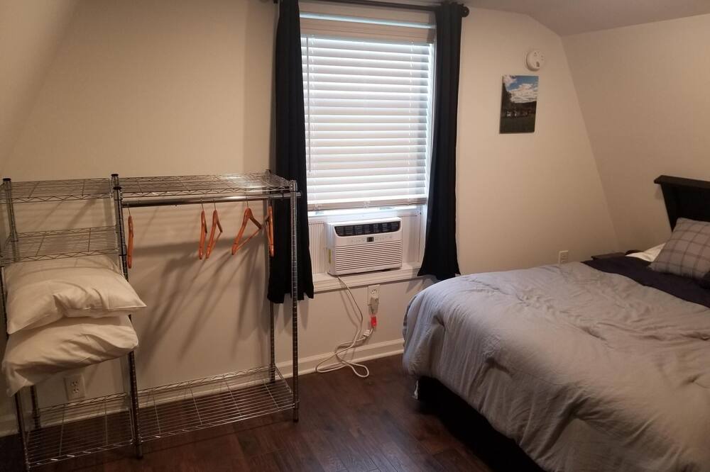Photo of Bedroom in Winooski