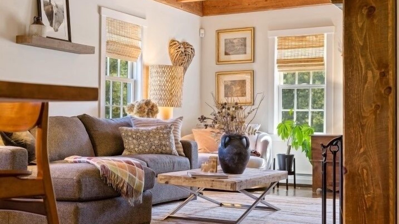 Photo of Livingroom in Bethel